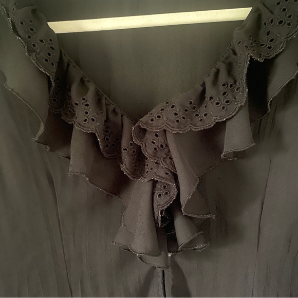 NY collection black blouse women’s size L eyelet ruffle lace mesh whimsygoth - Picture 6 of 8